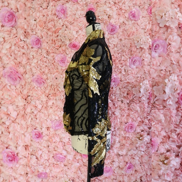 Sequin blazer and short set - Picture 2 of 6